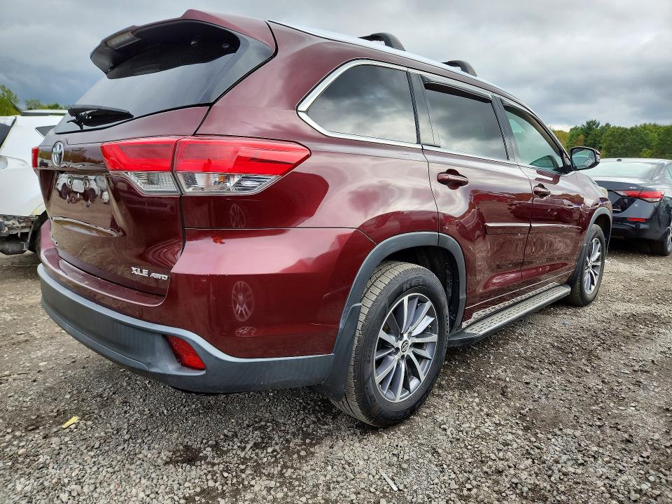Aukcja sprzedaży 2018 Toyota Highlander, vin: 5TDJZRFH5JS905487, numer aukcji: 71170336