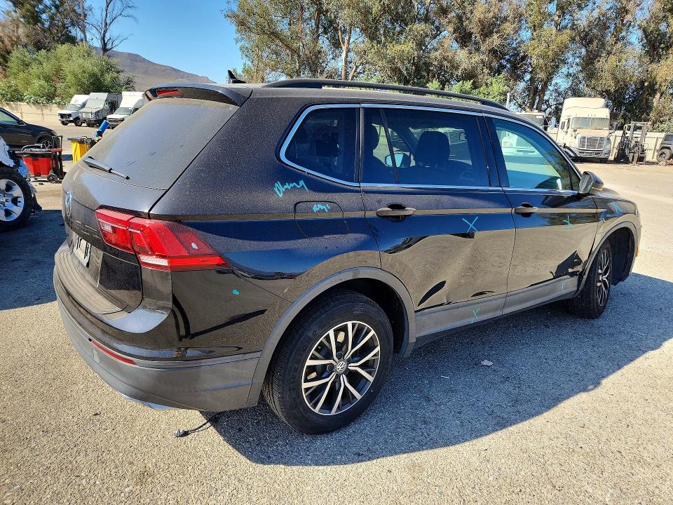 2019 Volkswagen Tiguan მანქანა იყიდება აუქციონზე, vin: 3VV3B7AX3KM121649, აუქციონის ნომერი: 67348336