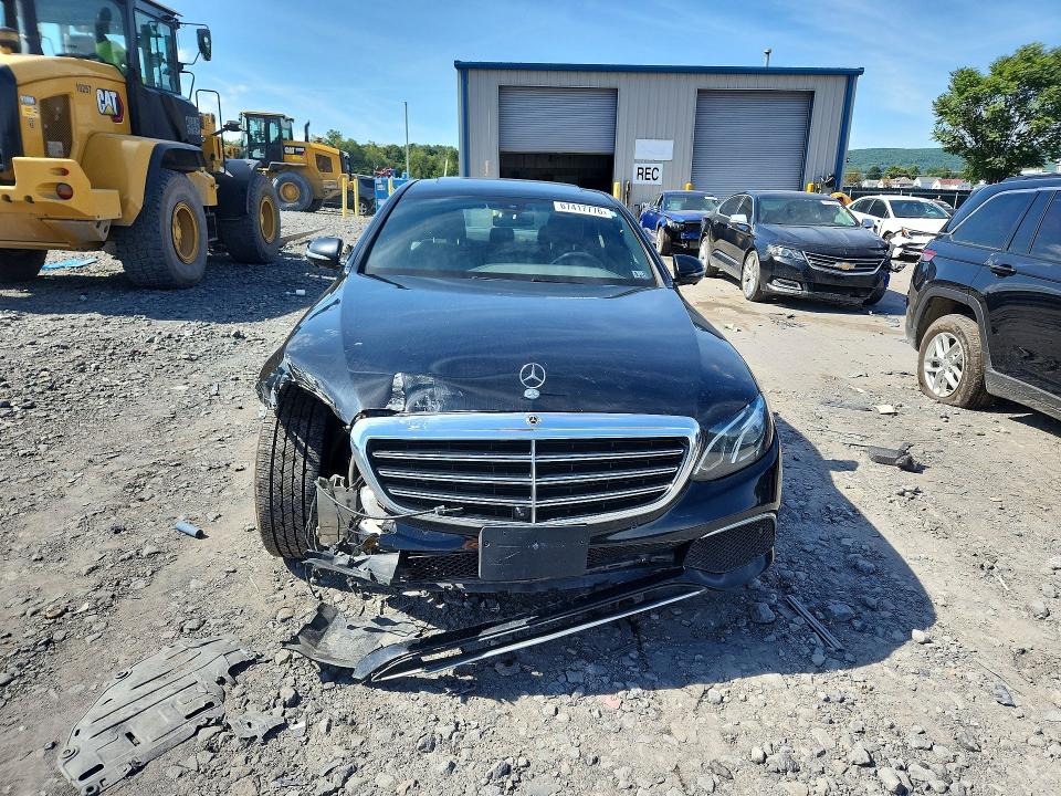 2019 Mercedes-benz E მანქანა იყიდება აუქციონზე, vin: WDDZF4KB7KA662849, აუქციონის ნომერი: 67417776