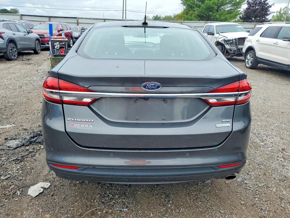 67624056 :رقم المزاد ، 3FA6P0HD9HR405563 vin ، 2017 Ford Fusion مزاد بيع