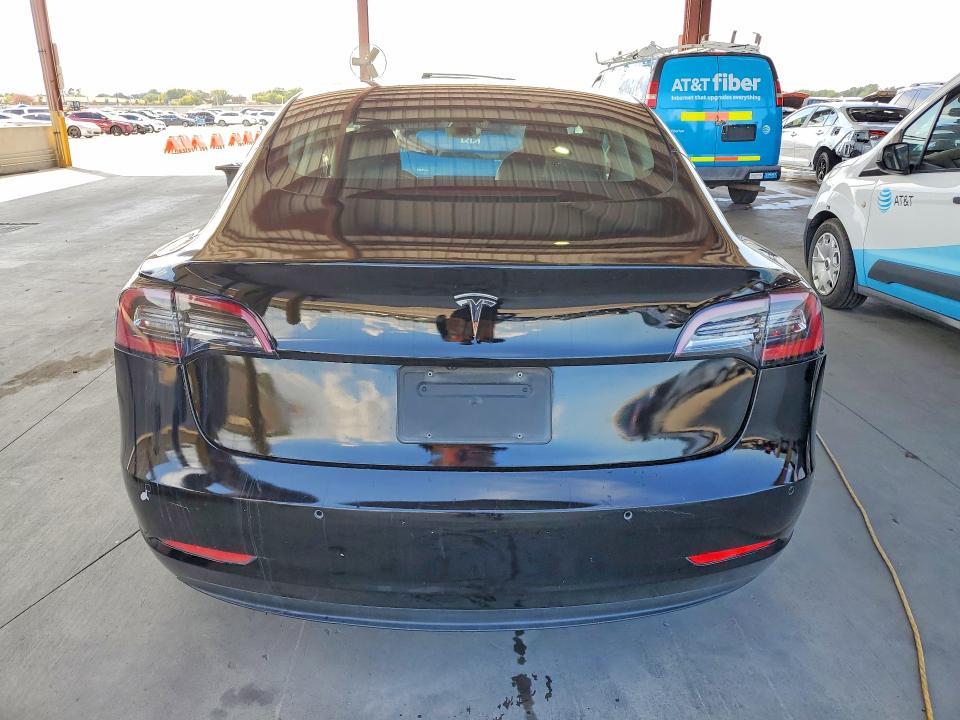 69724066 :رقم المزاد ، 5YJ3E1EA9NF191982 vin ، 2022 Tesla Model 3 مزاد بيع