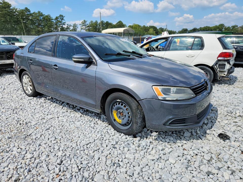 2011 Volkswagen Jetta მანქანა იყიდება აუქციონზე, vin: 3VWDX7AJ8BM398651, აუქციონის ნომერი: 69867266