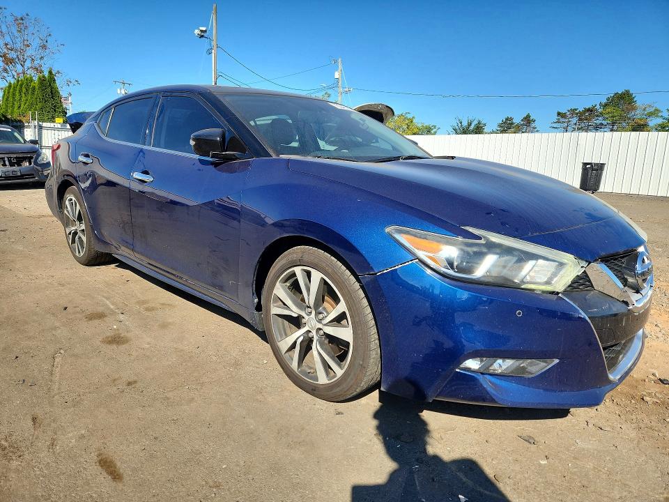 70045126 :رقم المزاد ، 1N4AA6AP8HC451290 vin ، 2017 Nissan Maxima مزاد بيع