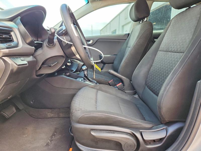 70122326 :رقم المزاد ، 3KPA24ABXJE054811 vin ، 2018 Kia Rio مزاد بيع
