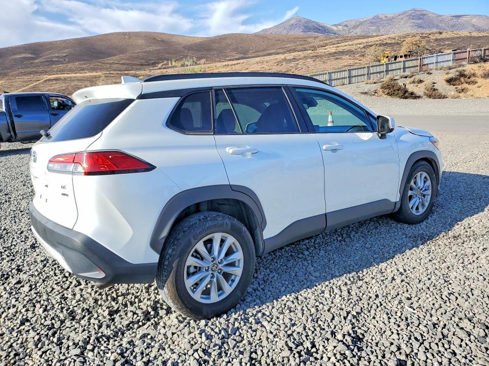 2023 Toyota Corolla Cross მანქანა იყიდება აუქციონზე, vin: 7MUBAABG3PV060857, აუქციონის ნომერი: 68696276
