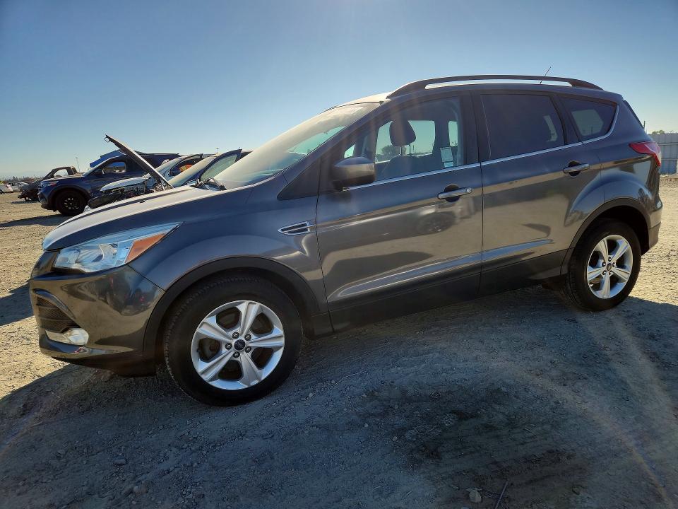 2014 Ford Escape მანქანა იყიდება აუქციონზე, vin: 1FMCU0GX0EUB09560, აუქციონის ნომერი: 70543736
