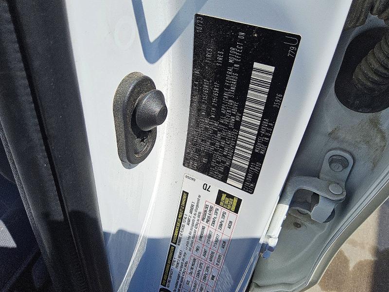 69628176 :رقم المزاد ، 7MUFBABG7PV013703 vin ، 2023 Toyota Corolla Cross Hybrid مزاد بيع