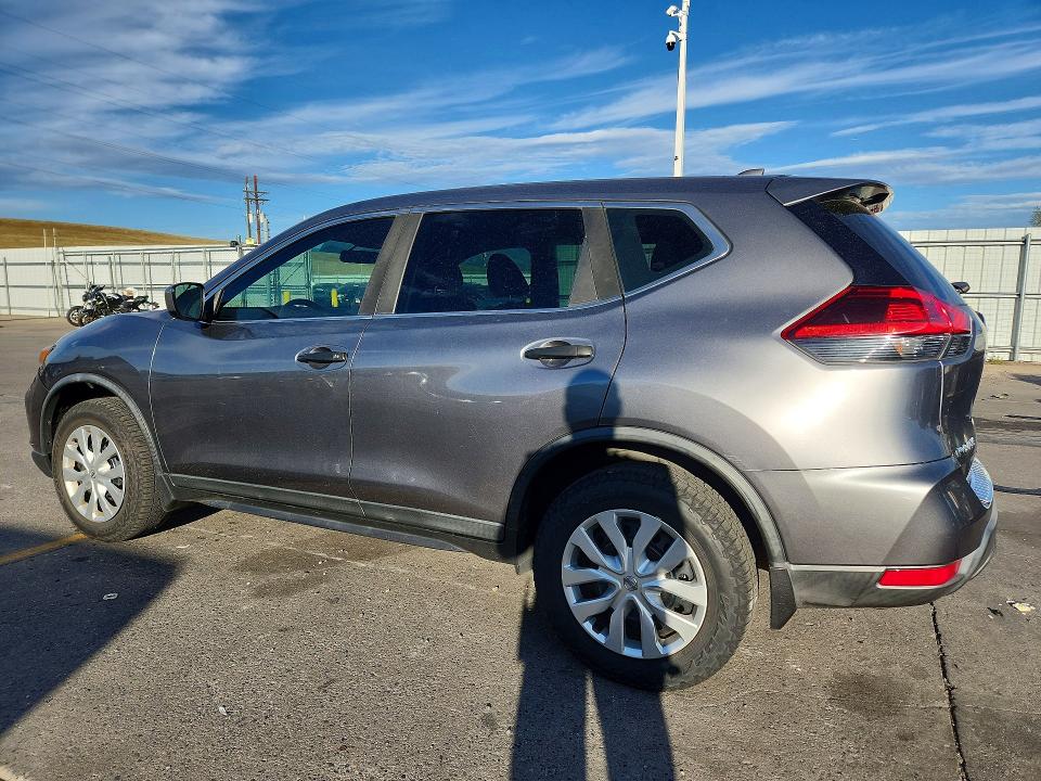 2018 Nissan Rogue მანქანა იყიდება აუქციონზე, vin: KNMAT2MV4JP503777, აუქციონის ნომერი: 69013646