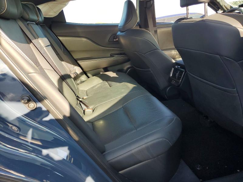 68291576 :رقم المزاد ، JTDAAAAF4T3045083 vin ، 2026 Toyota Crown مزاد بيع