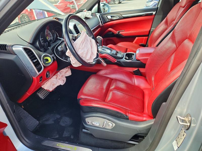 Продаж на аукціоні авто 2017 Porsche Cayenne, vin: WP1AE2A28HLA73997, номер лоту: 71015246