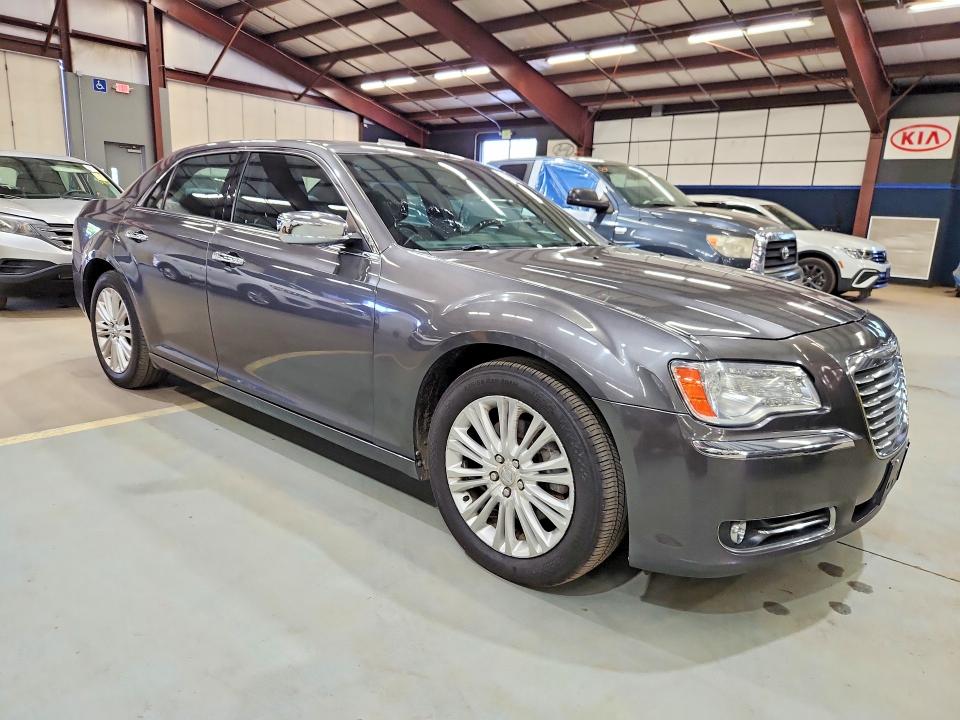 Aukcja sprzedaży 2014 Chrysler 300c, vin: 2C3CCAKG2EH120541, numer aukcji: 69028346