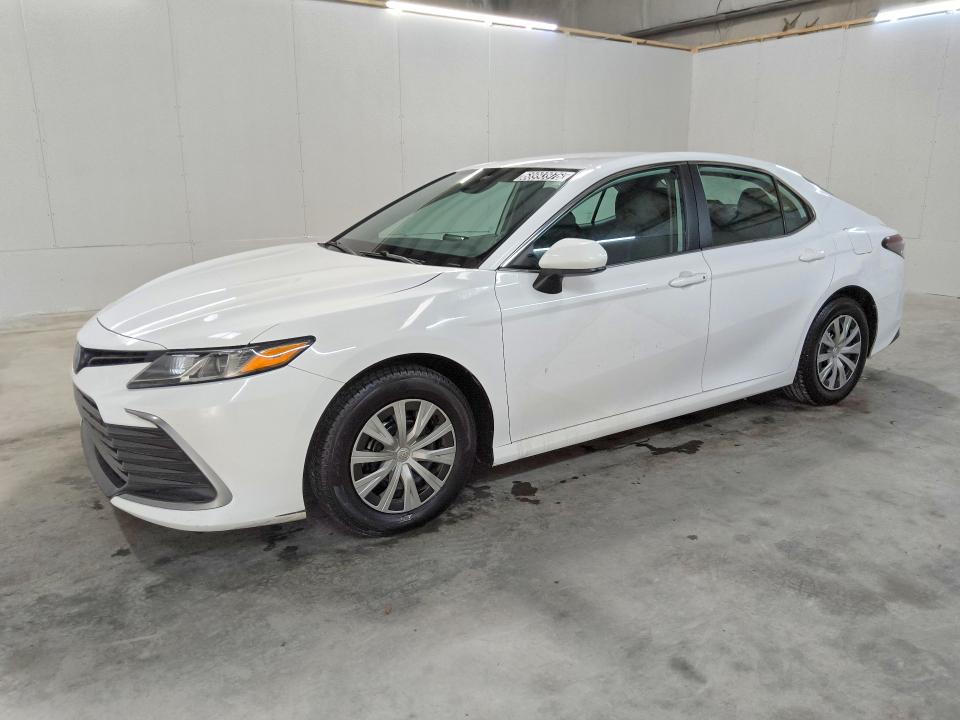 Продажа на аукционе авто 2023 Toyota Camry, vin: 4T1C31AK0PU614538, номер лота: 68993976