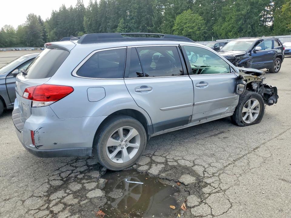 2014 Subaru Outback მანქანა იყიდება აუქციონზე, vin: 4S4BRBNC4E3204914, აუქციონის ნომერი: 67735536