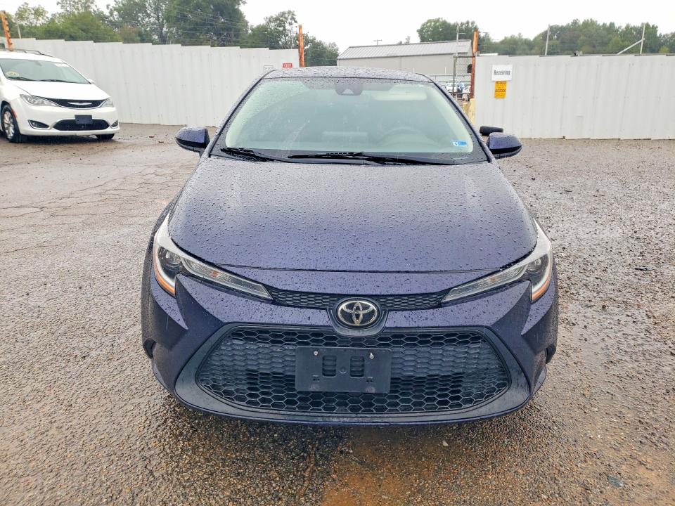Продаж на аукціоні авто 2021 Toyota Corolla, vin: 5YFEPMAE4MP210695, номер лоту: 69945546
