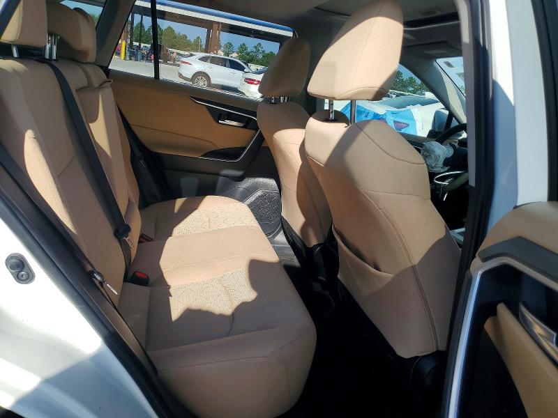70228526 :رقم المزاد ، JTMW1RFV2KJ002389 vin ، 2019 Toyota Rav4 مزاد بيع