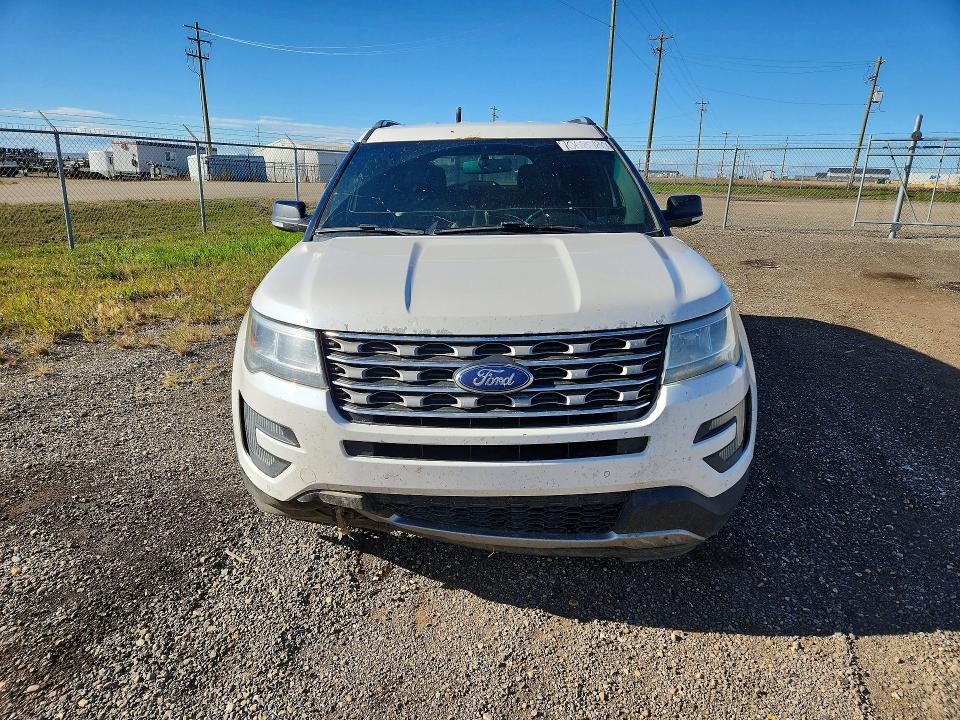 70687806 :رقم المزاد ، 1FM5K8D80GGA21121 vin ، 2016 Ford Explorer مزاد بيع