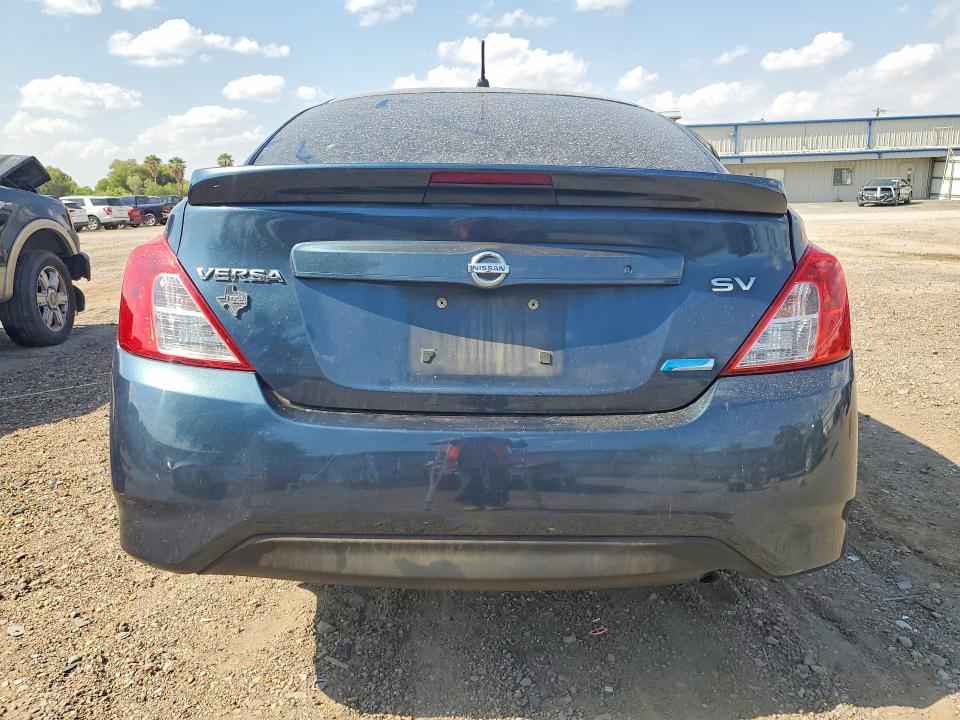 2015 Nissan Versa მანქანა იყიდება აუქციონზე, vin: 3N1CN7AP9FL939827, აუქციონის ნომერი: 67900186