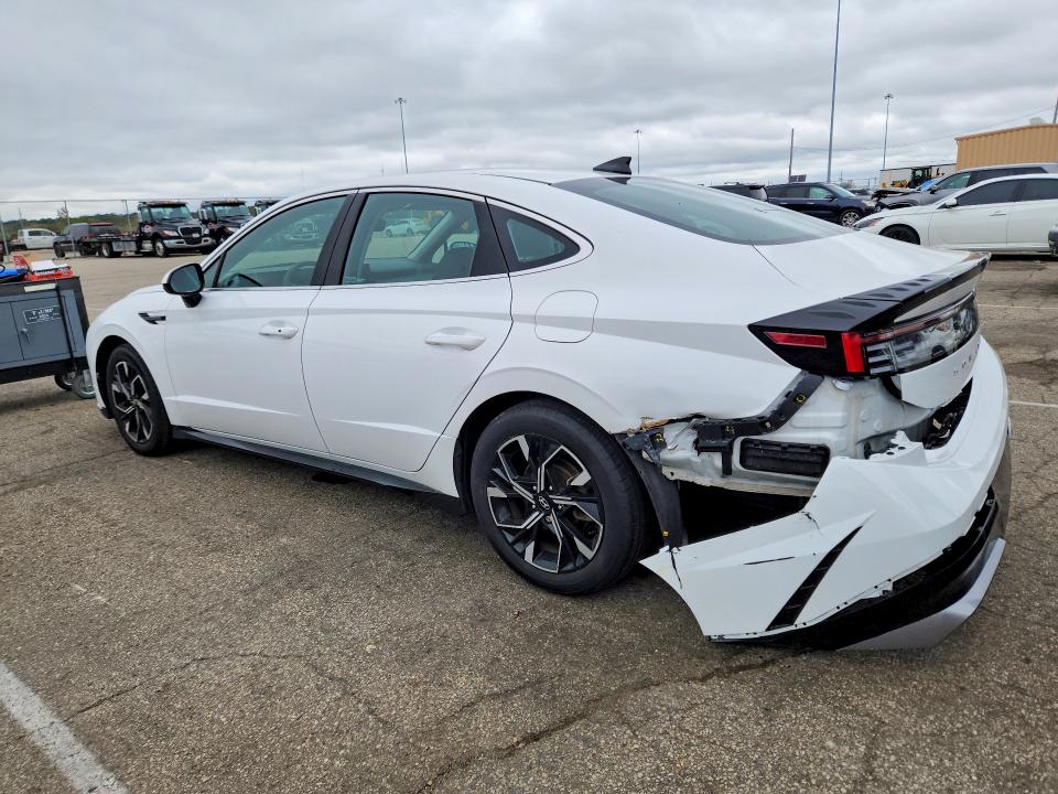 Продаж на аукціоні авто 2025 Hyundai Sonata, vin: KMHL64JA2SA434472, номер лоту: 69701246