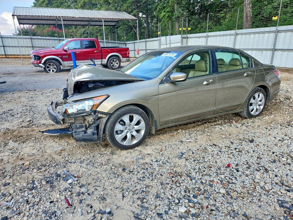 2008 Honda Accord მანქანა იყიდება აუქციონზე, vin: 1HGCP26818A069272, აუქციონის ნომერი: 68927876