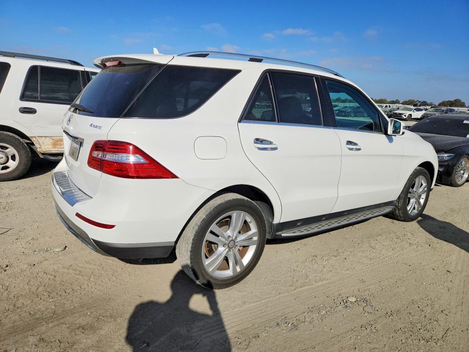 68694206 :رقم المزاد ، 4JGDA5HB7EA285102 vin ، 2014 Mercedes-benz Ml مزاد بيع