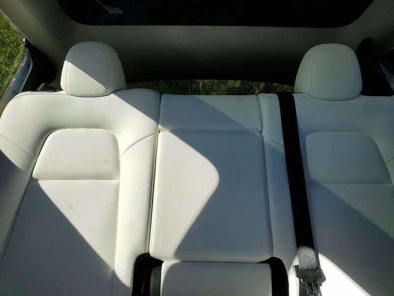 Продажа на аукционе авто 2022 Tesla Model Y, vin: 7SAYGAEE0NF327194, номер лота: 69965016