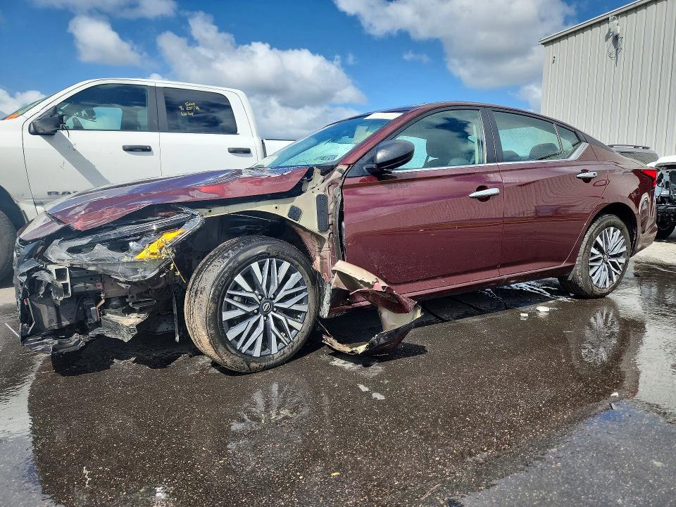 69382336 :رقم المزاد ، 1N4BL4DV0SN351449 vin ، 2025 Nissan Altima مزاد بيع
