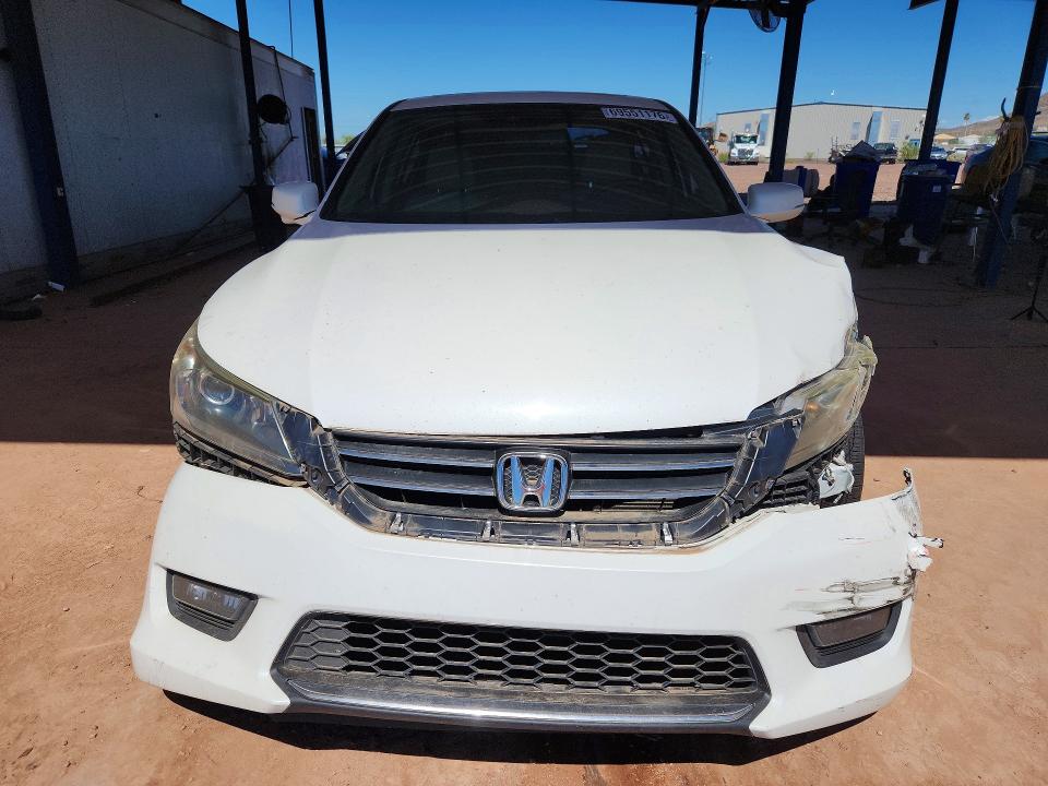 69551176 :رقم المزاد ، 1HGCR2F87EA142599 vin ، 2014 Honda Accord مزاد بيع