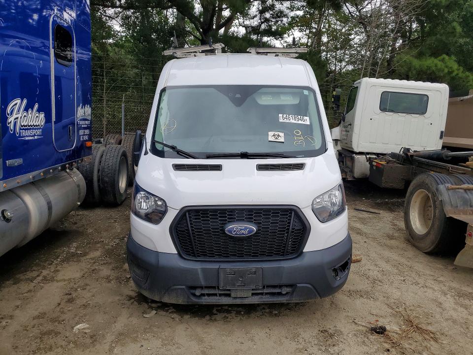 64618946 :رقم المزاد ، 1FTBR1C89MKA37158 vin ، 2021 Ford Transit مزاد بيع