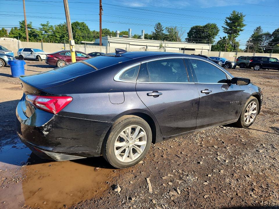 Продажа на аукционе авто 2022 Chevrolet Malibu, vin: 1G1ZD5ST5NF160050, номер лота: 67893686
