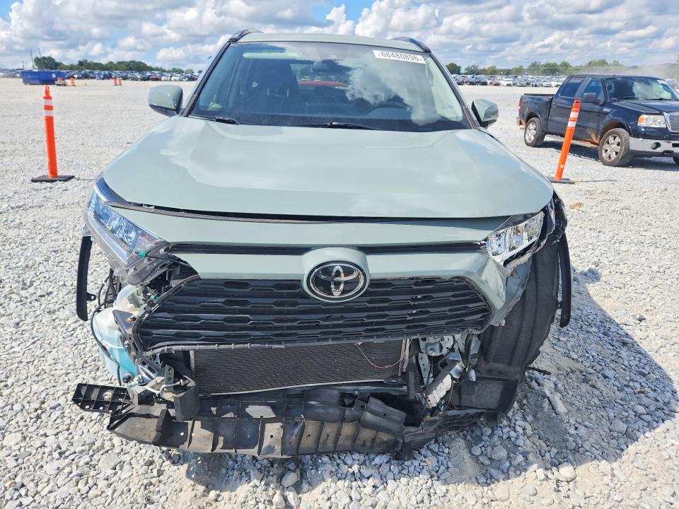 Продаж на аукціоні авто 2021 Toyota Rav4, vin: JTMW1RFV6MD063651, номер лоту: 68480896