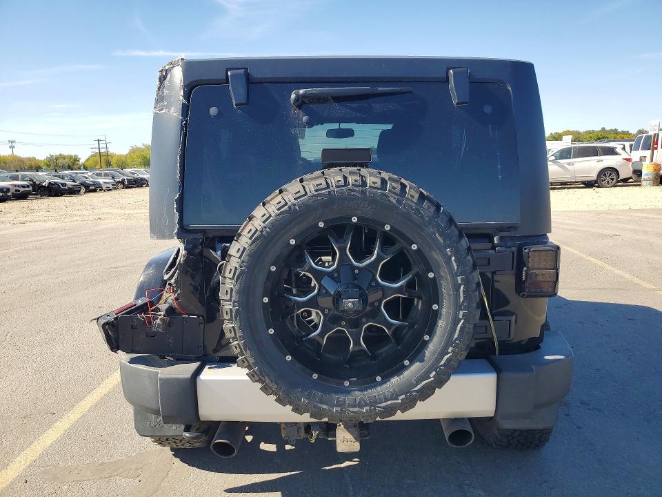 2013 Jeep Wrangler Unlimited მანქანა იყიდება აუქციონზე, vin: 1C4BJWEG2DL640665, აუქციონის ნომერი: 68300976