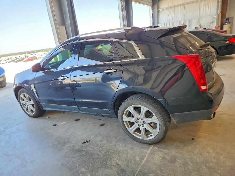 67690946 :رقم المزاد ، 3GYFNFEY8AS516446 vin ، 2010 Cadillac Srx مزاد بيع