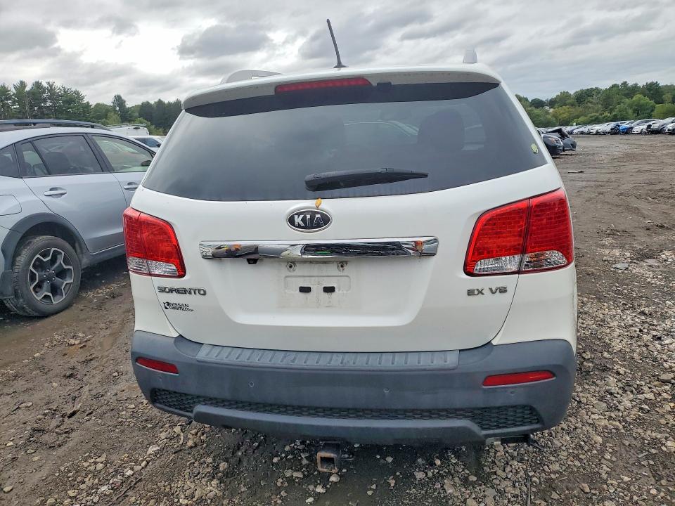 68656836 :رقم المزاد ، 5XYKUDA23CG253008 vin ، 2012 Kia Sorento مزاد بيع