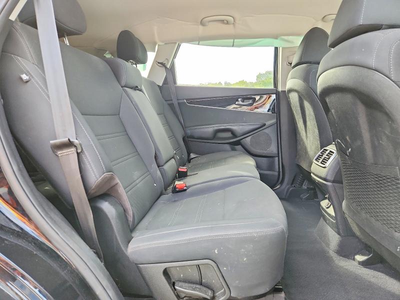 2019 Kia Sorento მანქანა იყიდება აუქციონზე, vin: 5XYPG4A31KG478483, აუქციონის ნომერი: 70473416