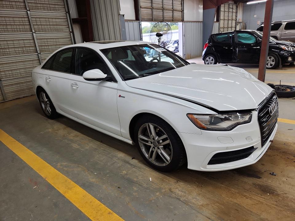 69107346 :رقم المزاد ، WAUHGAFC5CN075951 vin ، 2012 Audi A6 مزاد بيع