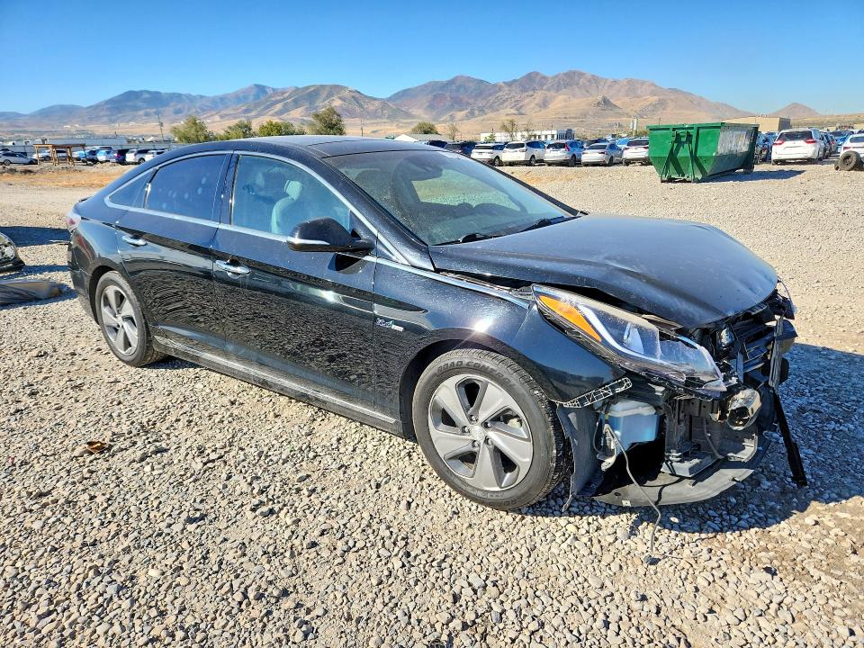 70018106 :رقم المزاد ، KMHE34L11GA033338 vin ، 2016 Hyundai Sonata Hybrid مزاد بيع