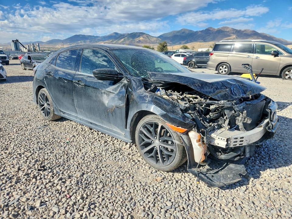 68076766 :رقم المزاد ، SHHFK7G41MU225863 vin ، 2021 Honda Civic مزاد بيع