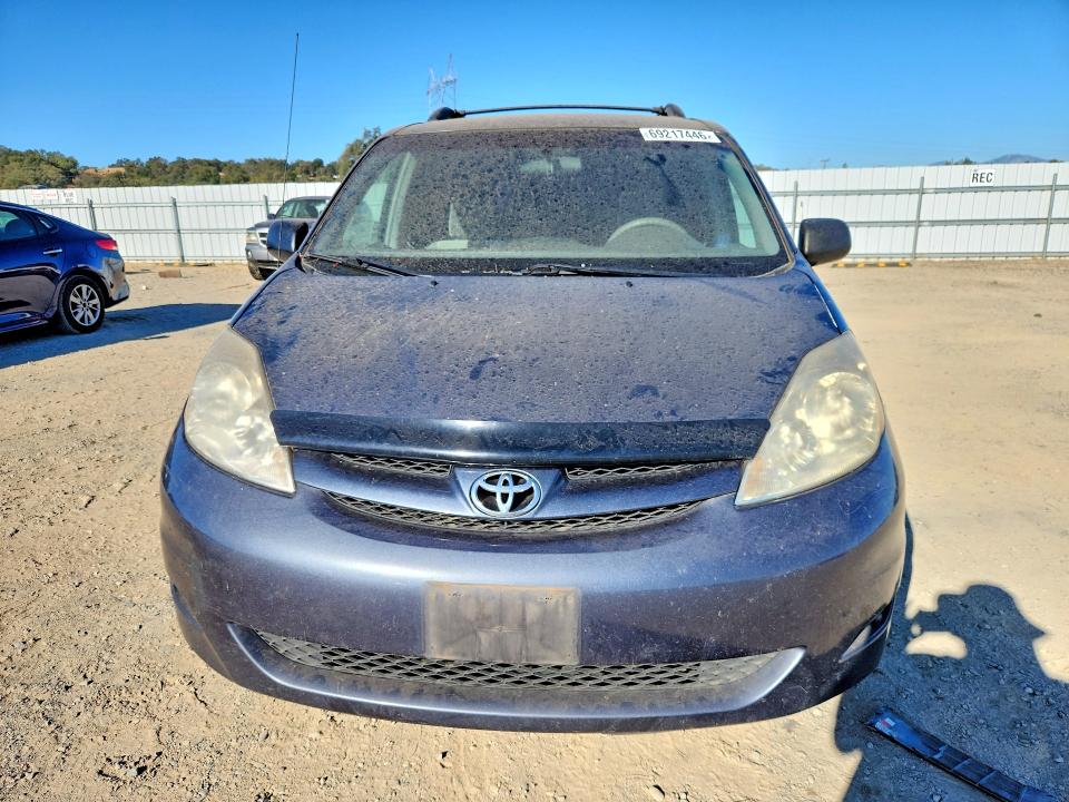 Aukcja sprzedaży 2010 Toyota Sienna, vin: 5TDJK4CC5AS029424, numer aukcji: 69217446