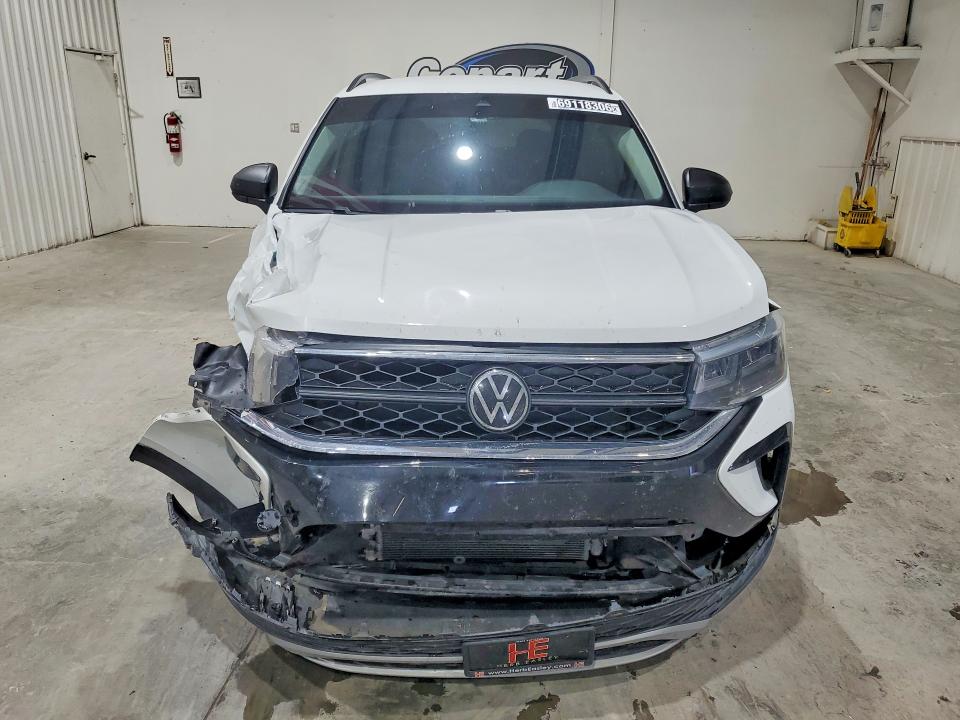 Продаж на аукціоні авто 2024 Volkswagen Taos, vin: 3VV5X7B24RM130772, номер лоту: 69118306