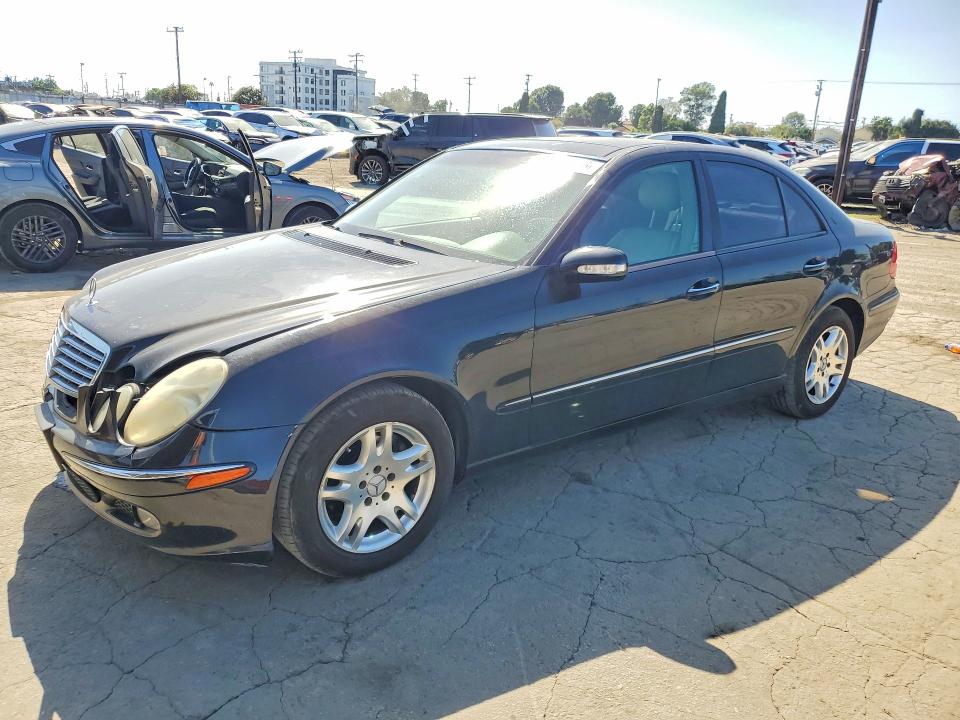 2004 Mercedes-benz E მანქანა იყიდება აუქციონზე, vin: WDBUF65J24A530022, აუქციონის ნომერი: 69629236