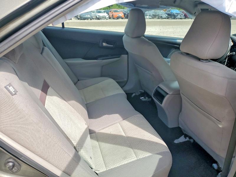 67827756 :رقم المزاد ، 4T4BF1FK4ER353722 vin ، 2014 Toyota Camry مزاد بيع