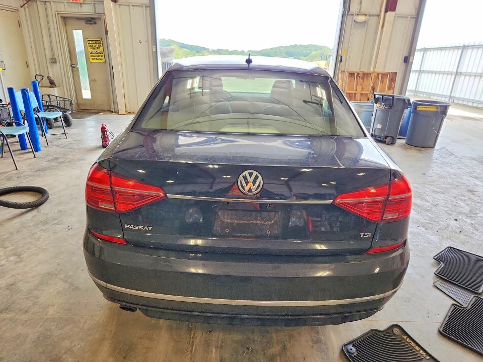 Продажа на аукционе авто 2016 Volkswagen Passat, vin: 1VWAT7A36GC028274, номер лота: 67898686