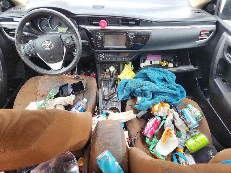 68734686 :رقم المزاد ، 2T1BURHE8FC359399 vin ، 2015 Toyota Corolla مزاد بيع