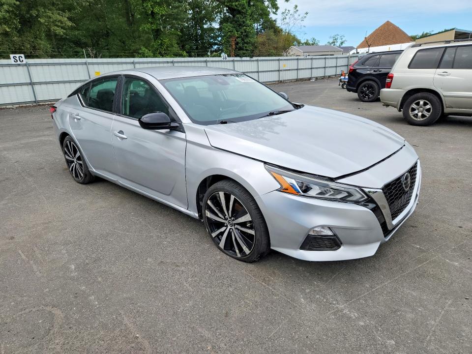 2022 Nissan Altima მანქანა იყიდება აუქციონზე, vin: 1N4BL4CV3NN386511, აუქციონის ნომერი: 70650396