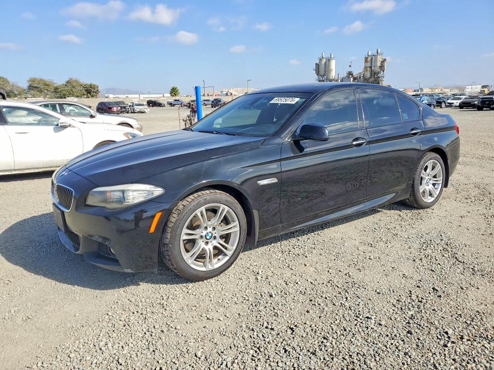 69525076 :رقم المزاد ، WBAFR1C59BC741582 vin ، 2011 Bmw 528 مزاد بيع