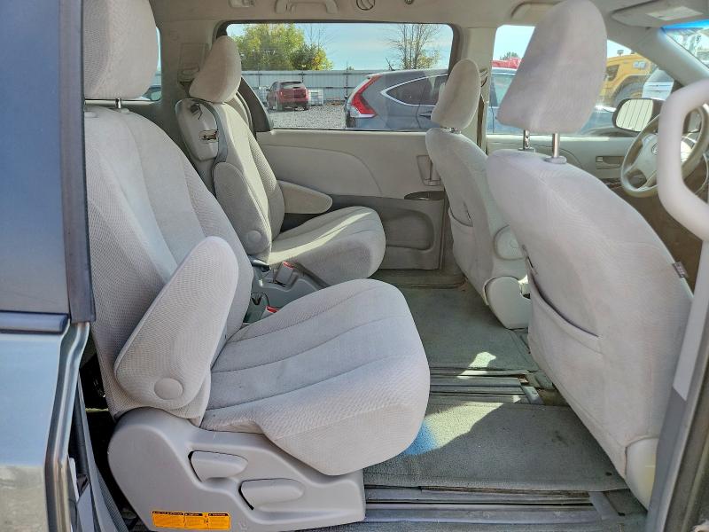 Продажа на аукционе авто 2012 Toyota Sienna, vin: 5TDKA3DC7CS013406, номер лота: 69990886