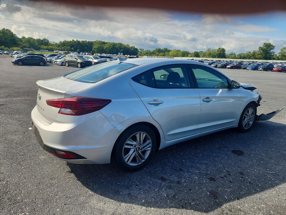 2020 Hyundai Elantra მანქანა იყიდება აუქციონზე, vin: 5NPD84LF6LH511429, აუქციონის ნომერი: 69750296