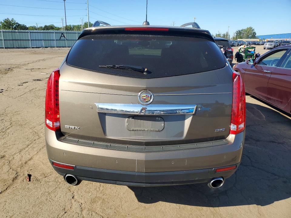 Продажа на аукционе авто 2015 Cadillac Srx, vin: 3GYFNBE31FS606915, номер лота: 68221296