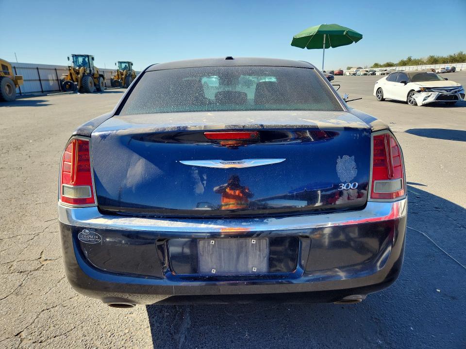 Продаж на аукціоні авто 2012 Chrysler 300, vin: 2C3CCAAG0CH272932, номер лоту: 68057826