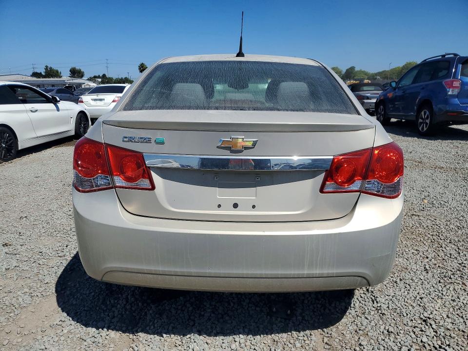 67676036 :رقم المزاد ، 1G1PJ5S96B7273578 vin ، 2011 Chevrolet Cruze مزاد بيع